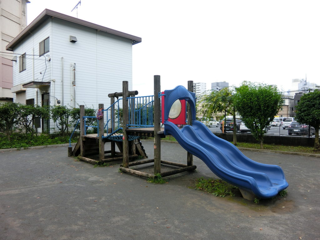 七号通り公園 アスレチックデビューに最適な低年齢児向け公園 しぶやの公園